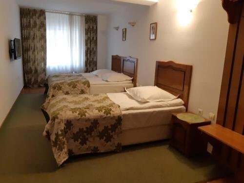 Hotel Siesta - 867
