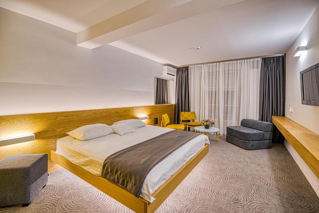 Hotel Silva - 299