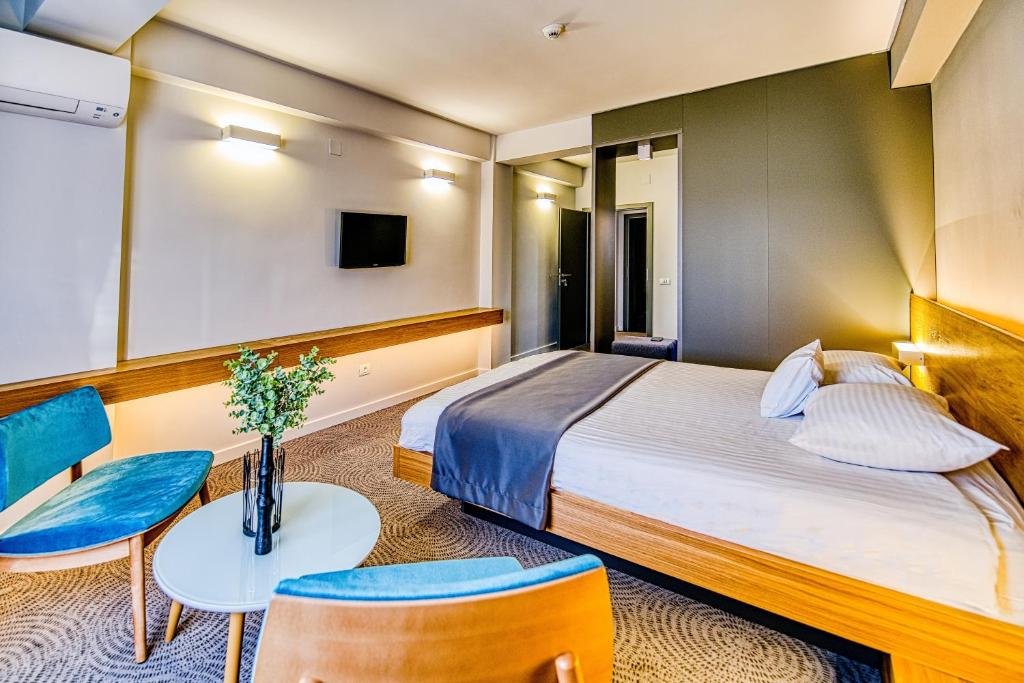 Hotel Silva - 273