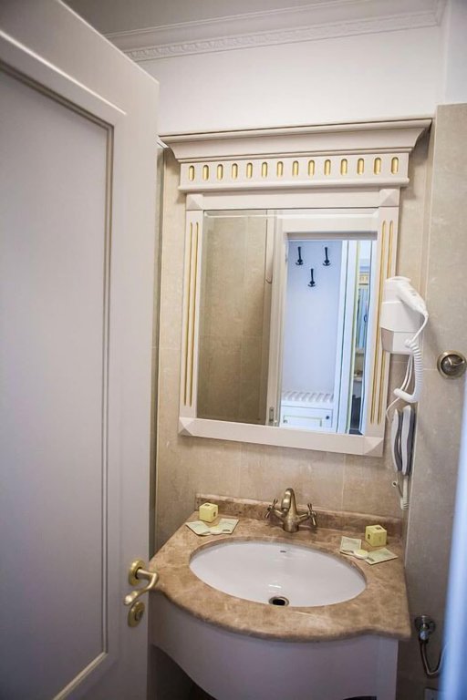 Hotel Sulina International - 695