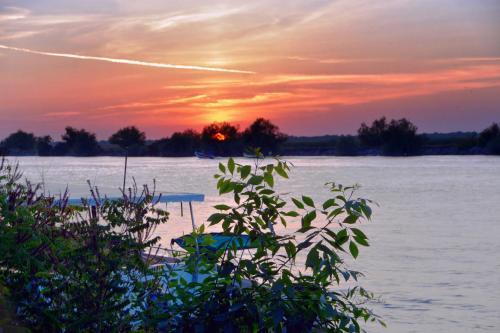 Hotel Sunrise - 563