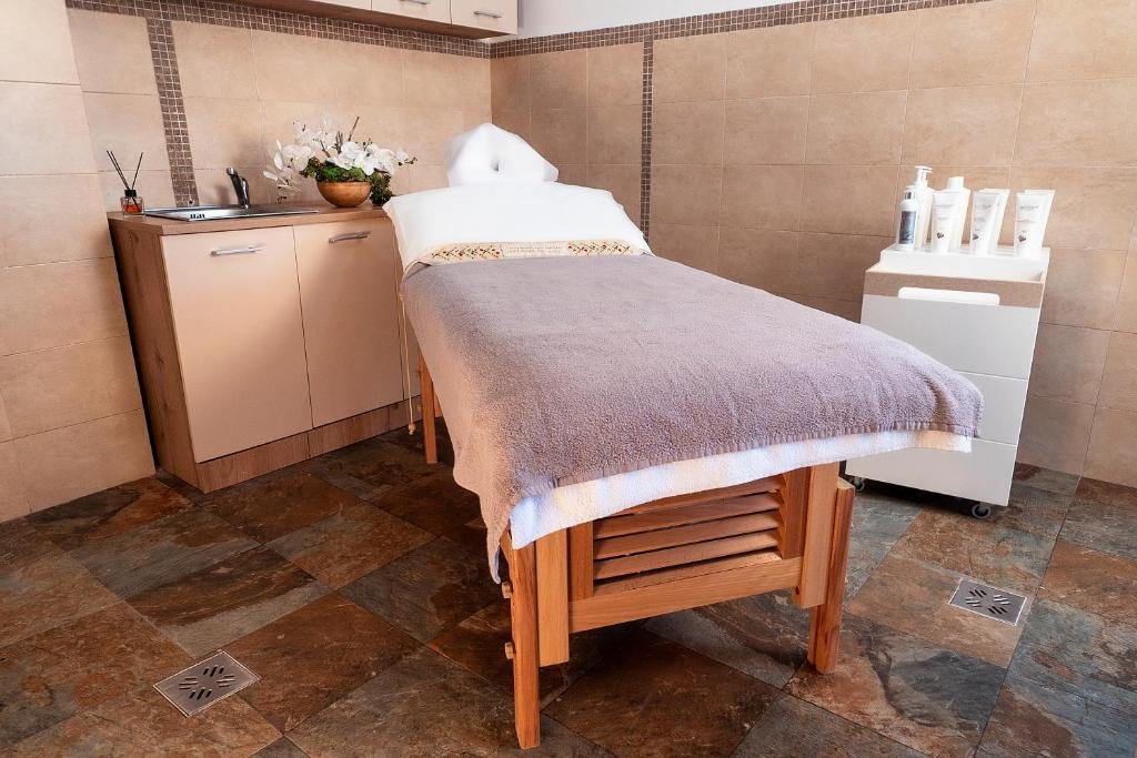 Hotel Tisa - 220