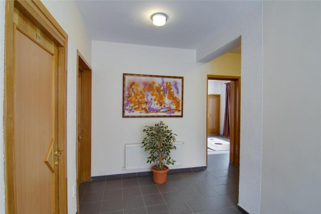 Tranzzit Hotel - 644