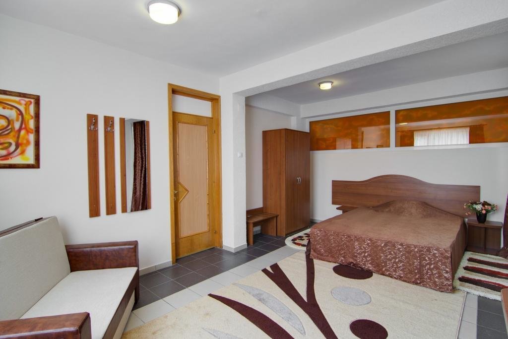 Tranzzit Hotel - 197