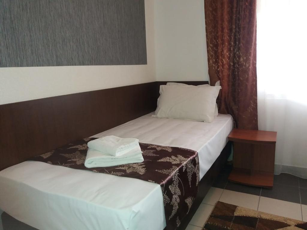 Tranzzit Hotel - 970