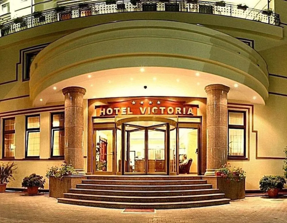 Victoria Hotel - 614