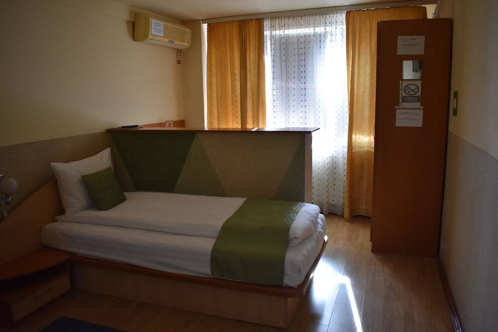 Zimbru - 988