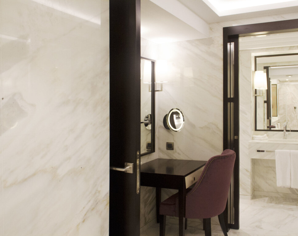 Sheraton Bucharest Hotel - 483