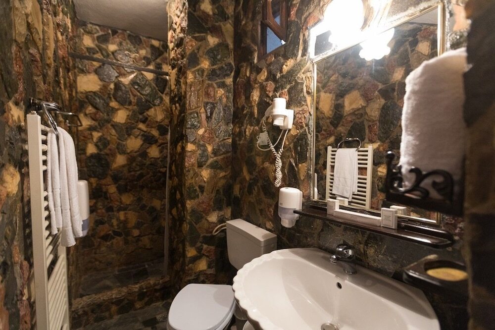 Hunter Prince Castle Hotel - 683