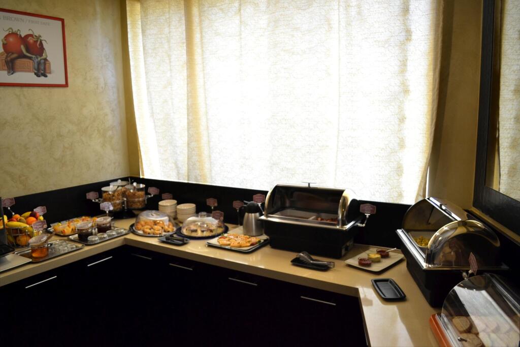 Inter Business Bucharest Hotel - 392