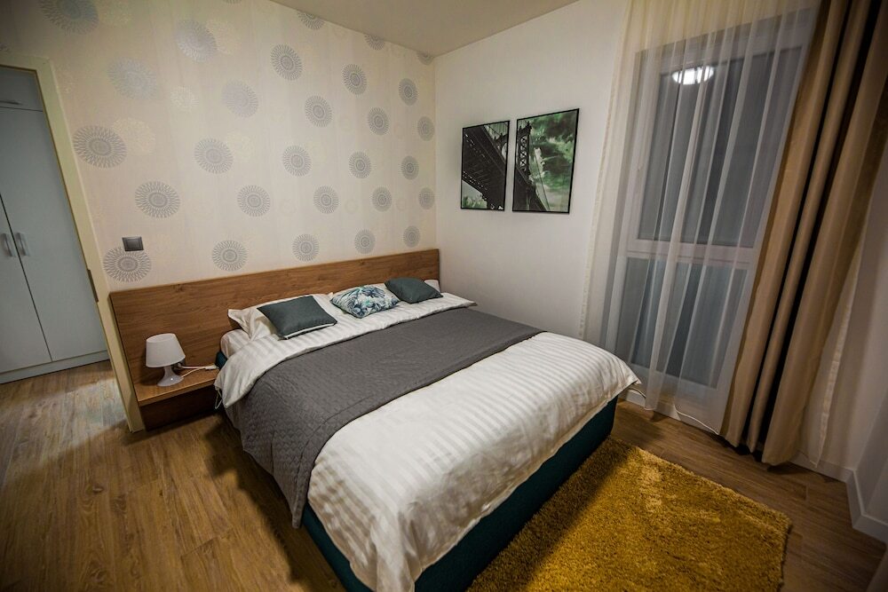 Intercity Residence - Private apartments - 649