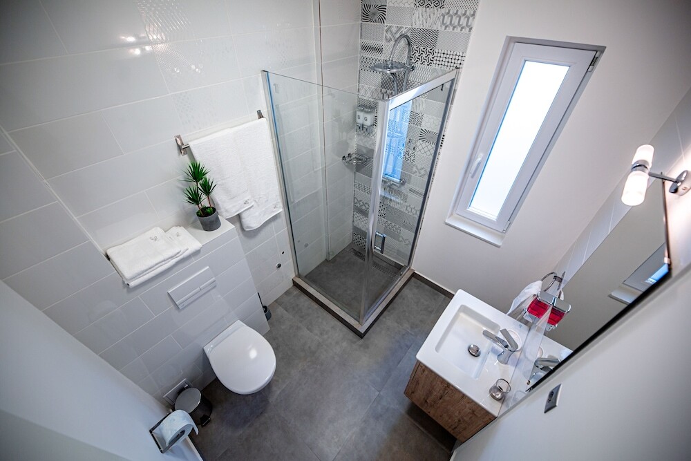 Intercity Residence - Private apartments - 921