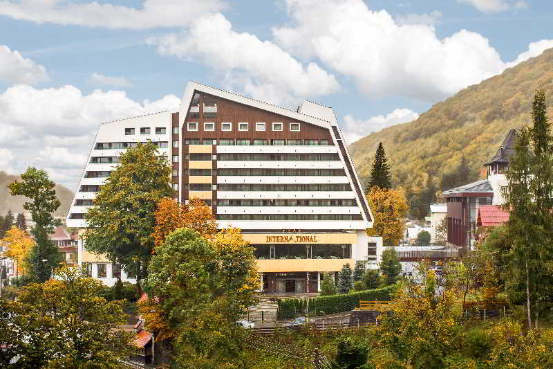 International Sinaia - 850
