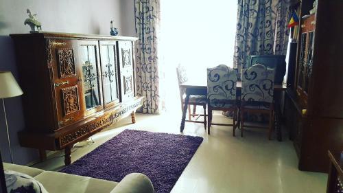 Johanna House - 569