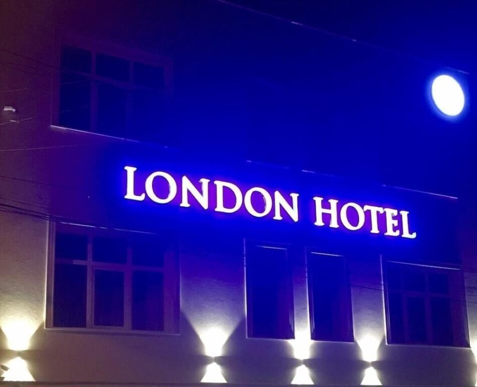 London Constanta - 858