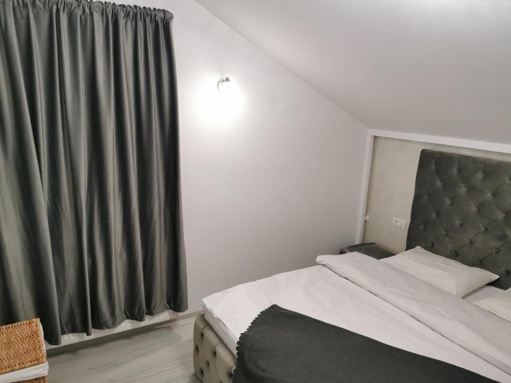 Jolie Luxury Apartments II - 492