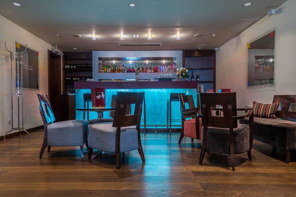 Peakture Hotel Bucharest - 506