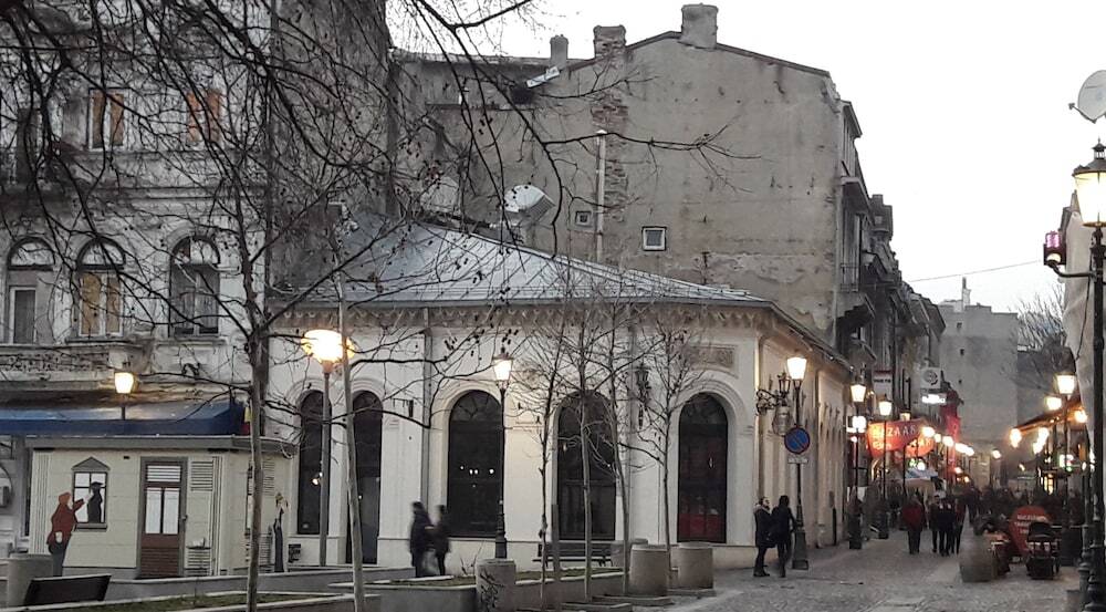 Km 0 Unirii Old Town - 221