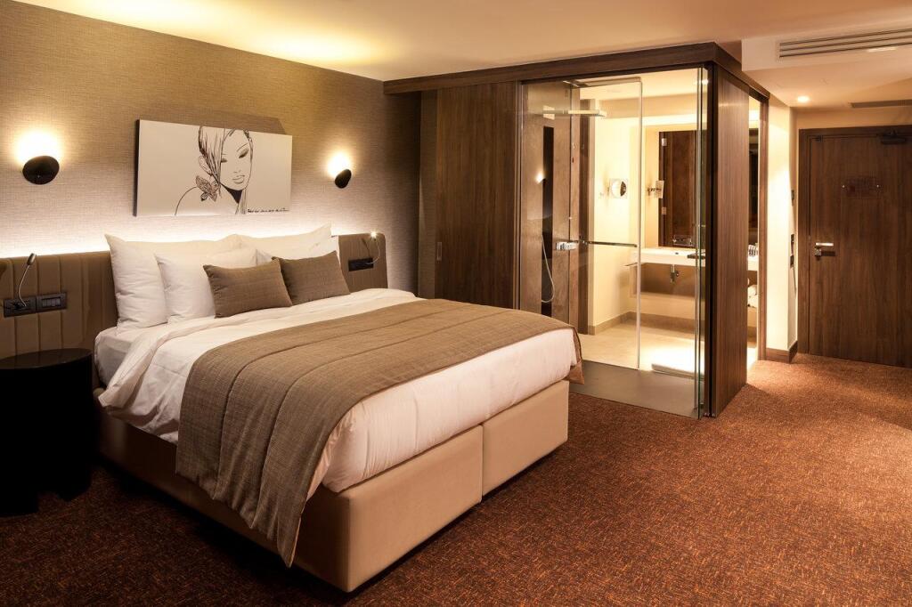 Kronwell Brasov Hotel - 934