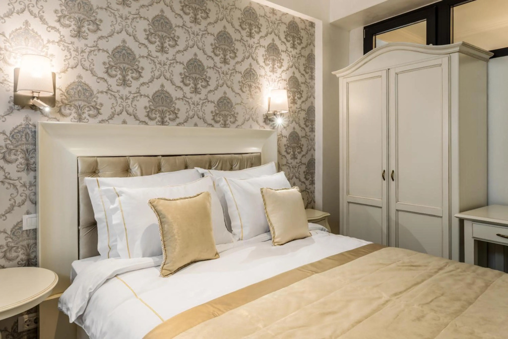 Old Town Boutique Hotel - 418