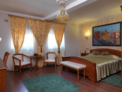 Guesthouse Boutique La Favorita - 242