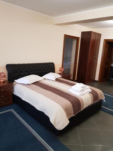 Liberty Rooms - 673