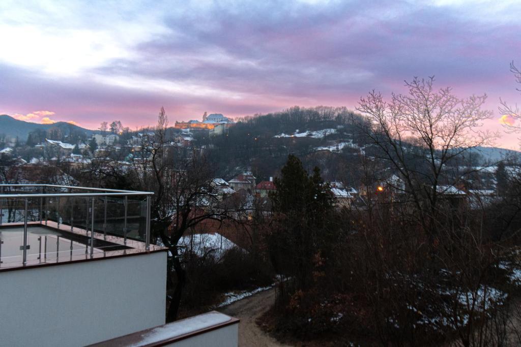 Lighthouse Central Apt with unique views of the Fortress, Free Parking, 5 min by car from the Old Town - 856