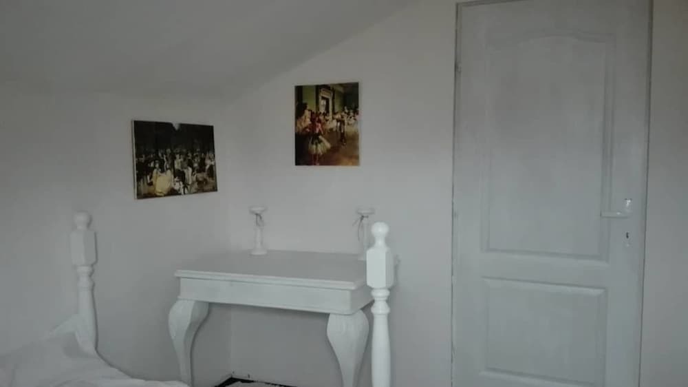 Lili's House - 607