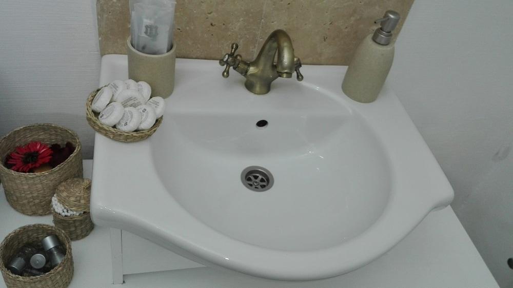 Lili's House - 271