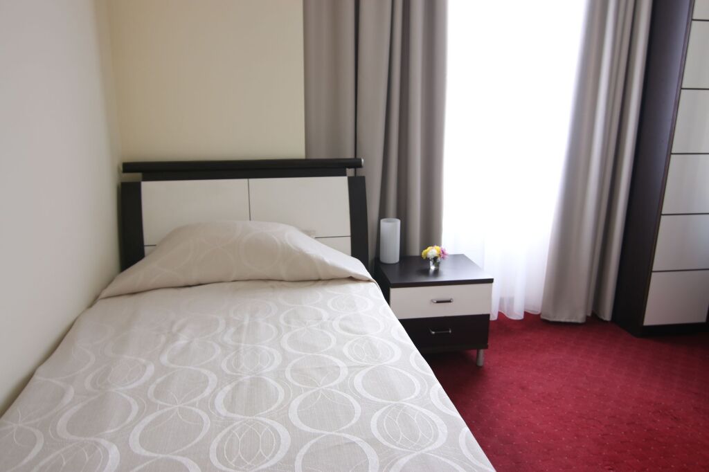 Lina Hotel - 236