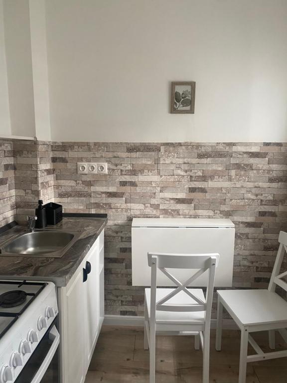 L&M Apartment - 656