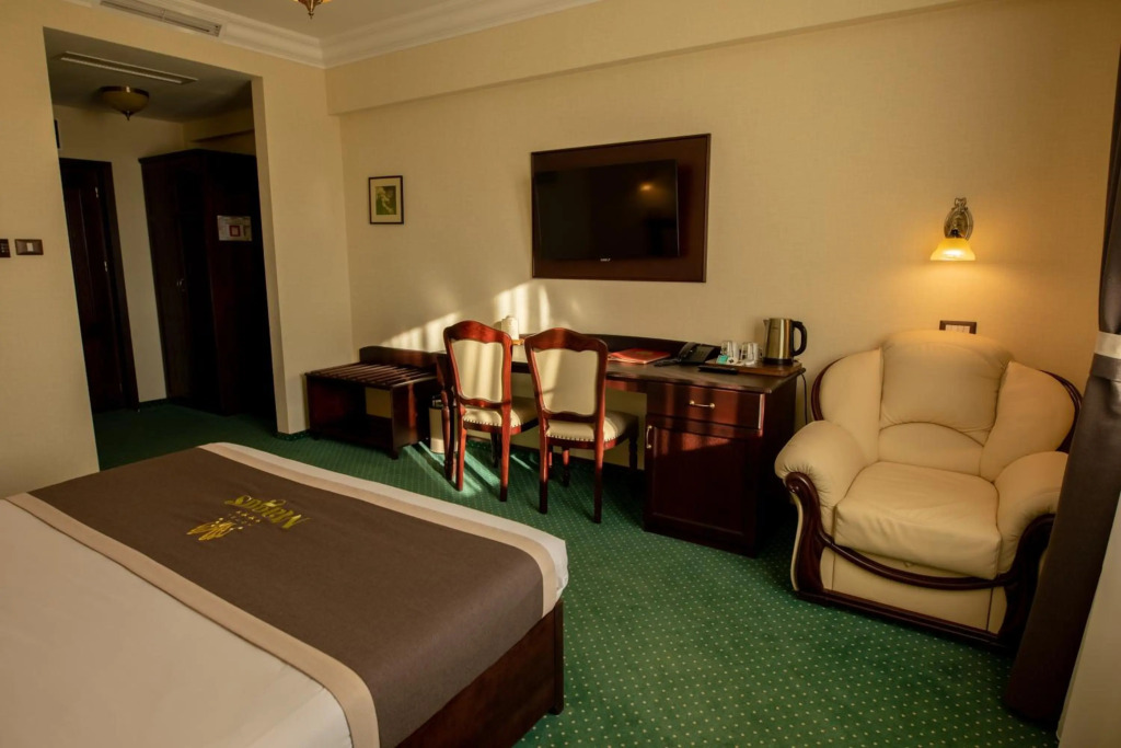 Magus Hotel - 488