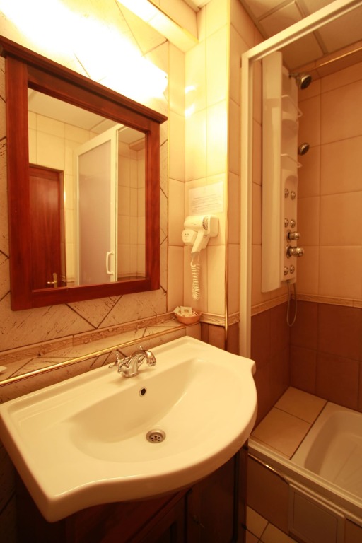 Hotel Mara - 796