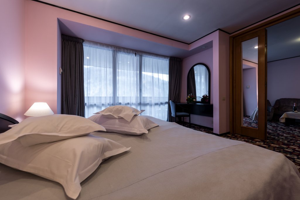 Hotel Mara - 756