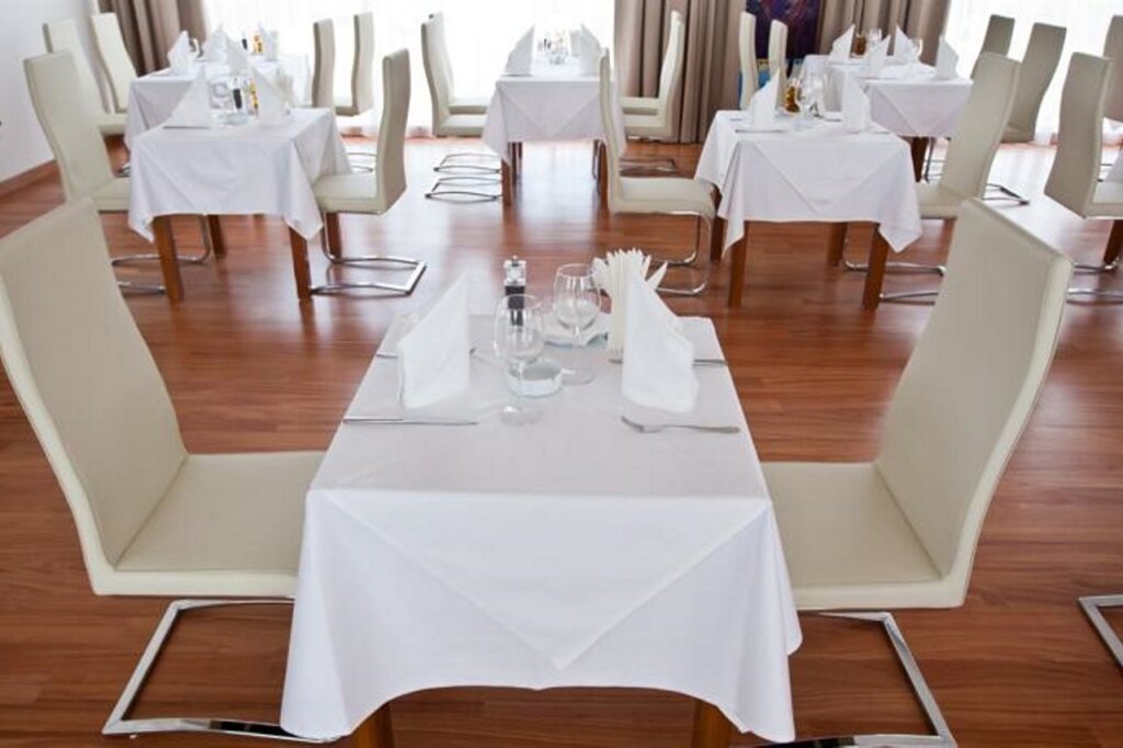 Marshal Garden Hotel - 374
