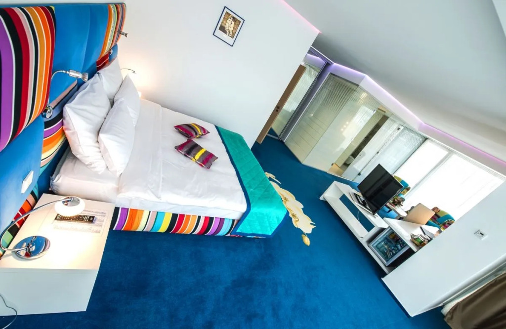 Marshal Garden Hotel - 426
