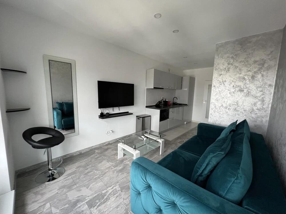 Marvelous 4 Room Penthouse W14-W15 - 135