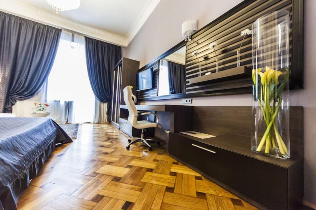 Matei Corvin Apartments - 503