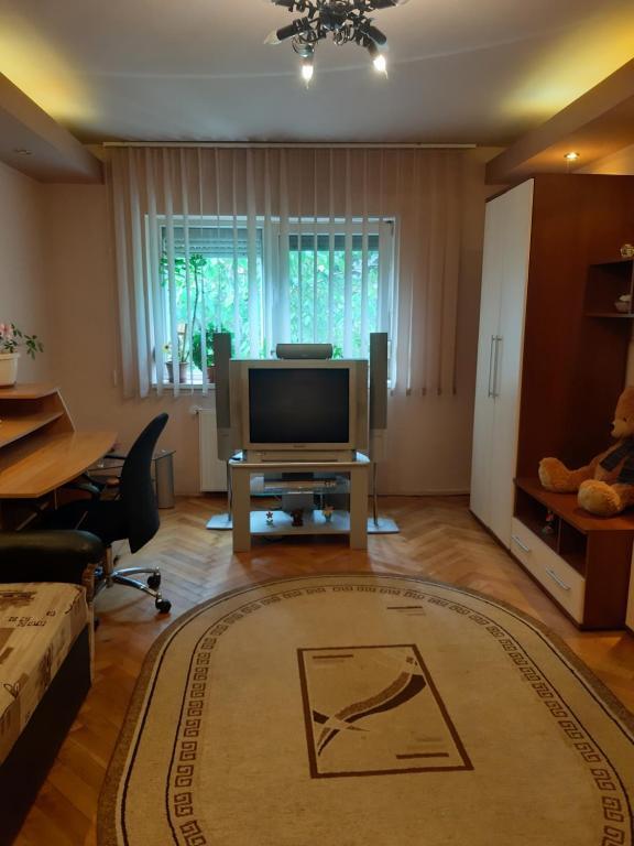 MAYSA Oradea-Felix - 618