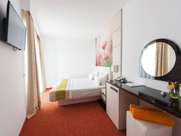 Mera Resort Venus - 554