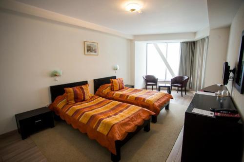 Hotel Navrom River - 42
