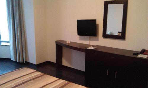 Hotel Navrom River - 771