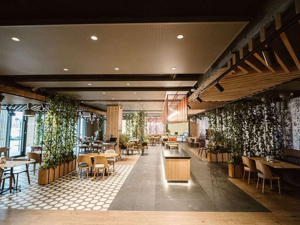 Mercure Sibiu Arsenal - 466