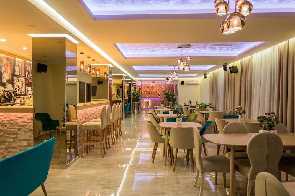 Monopoly Hotel - 425