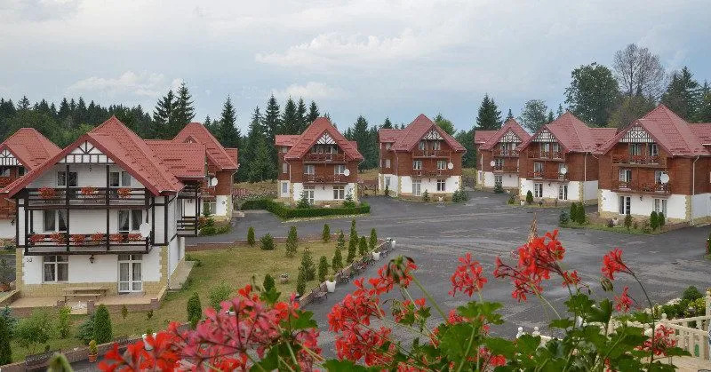 Monterai Resort - 798
