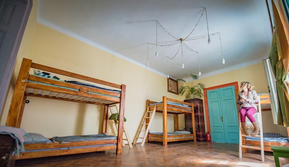 Mountain Tale - Hostel - 518
