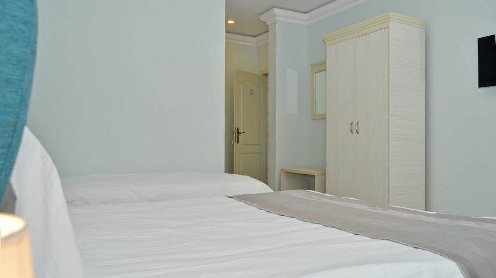 Mykonos Mamaia Boutique Villa Hostel - 883