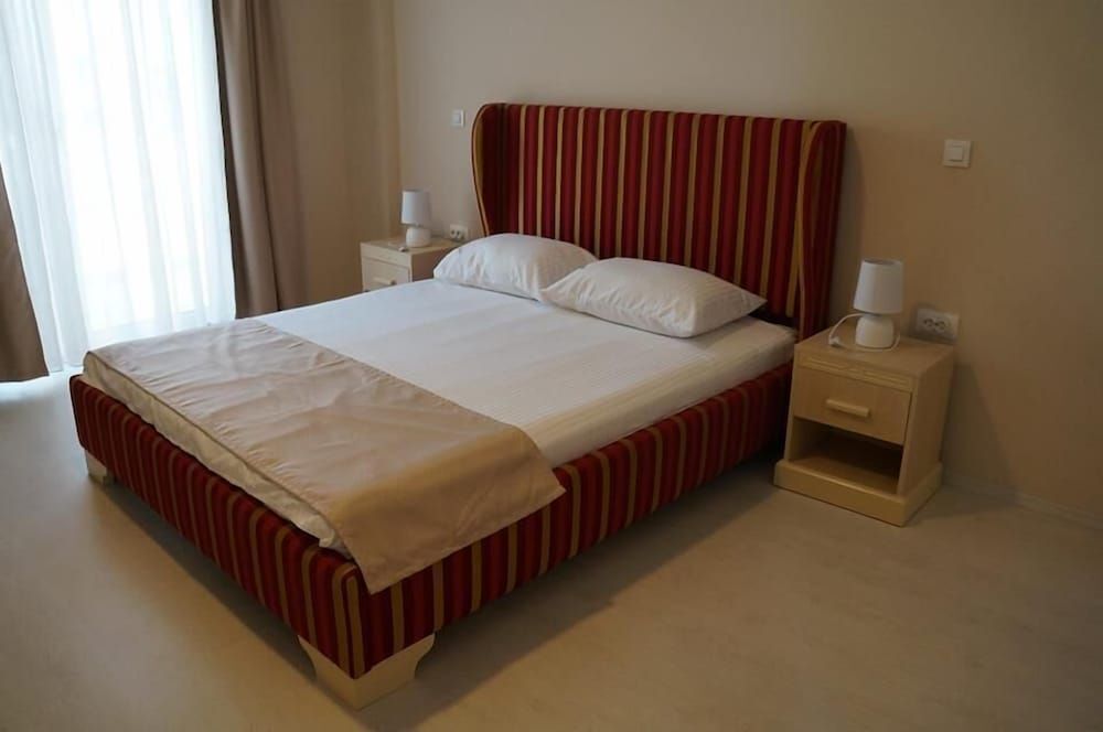 Mykonos Mamaia Boutique Villa Hostel - 896