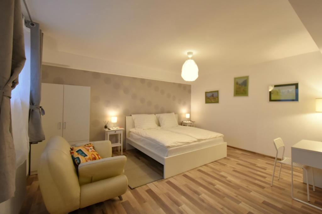 Neferprod Apartments - IS - CAM 06 - 845