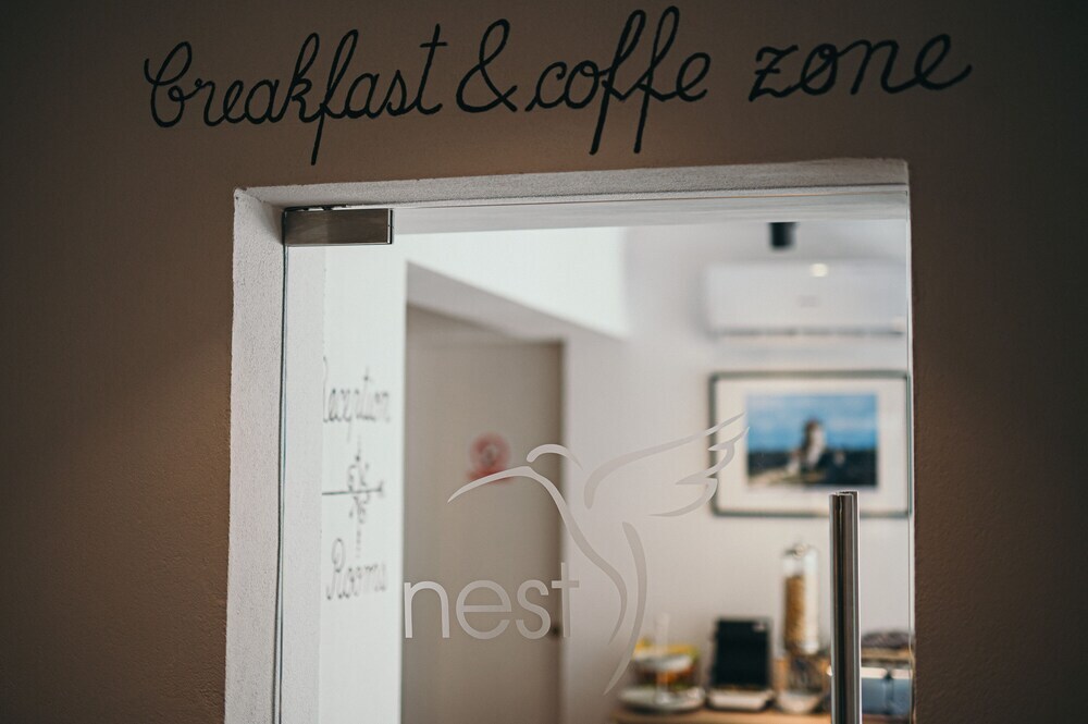 NEST Guesthouse - 220